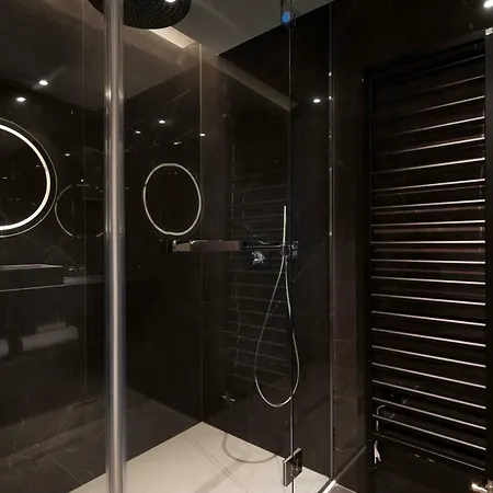Hotel D 4*