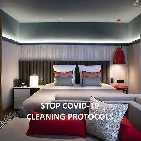 D Hotel 4*